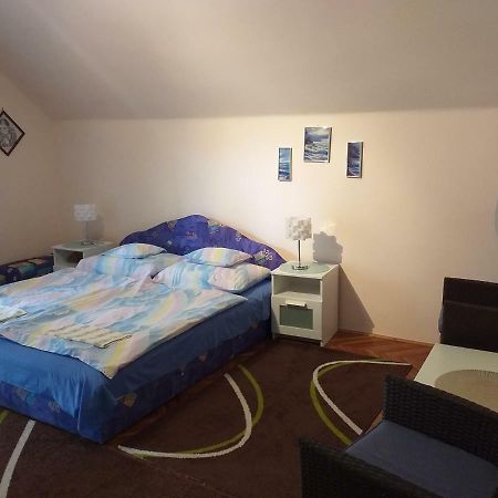 Balaton-Lak Apartmanhaz Шіофок Екстер'єр фото
